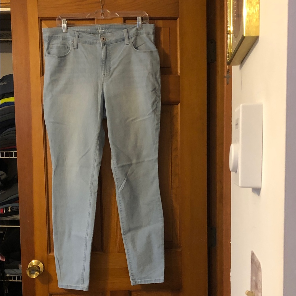 Style & Co. Women's Light Blue Skinny Jeans